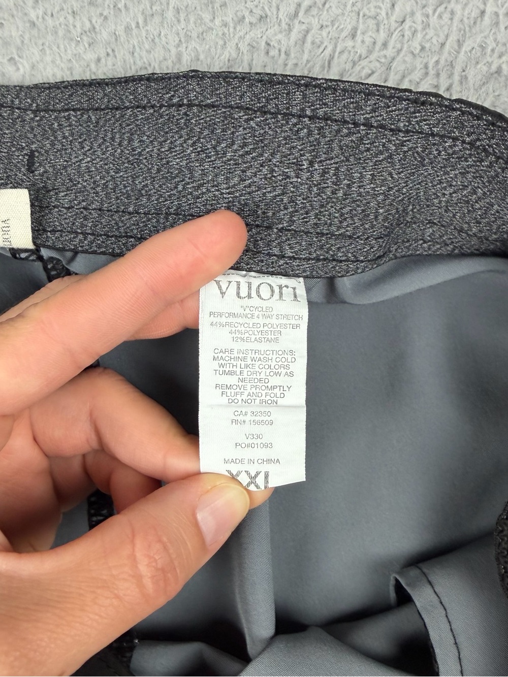 Vuori Banks Shorts Men XXL Charcoal 7'' Unlined Drawstrings Performance Athletic - Picture 9 of 11